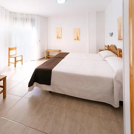 Rosi Hotel 2*
