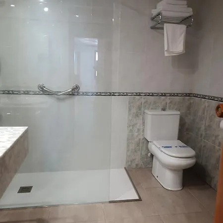 Rosi Hotel 2*