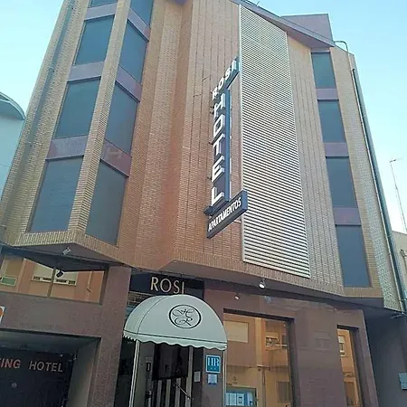 Rosi 2* بينيكارلو
