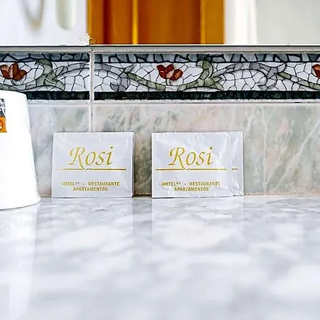 Rosi 2* بينيكارلو
