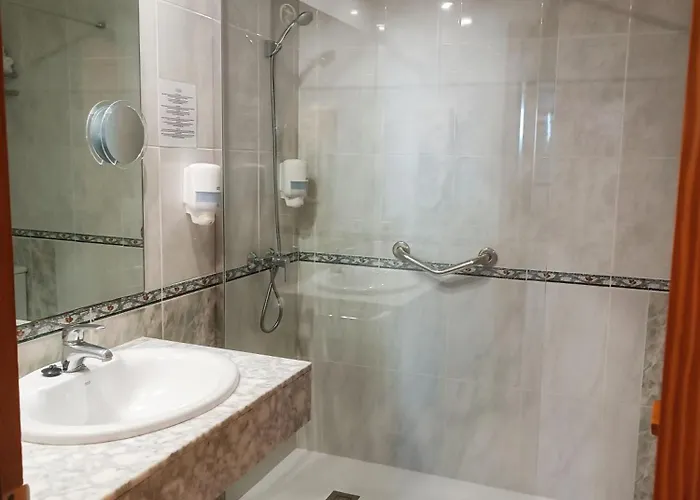 罗西酒店 贝尼卡洛